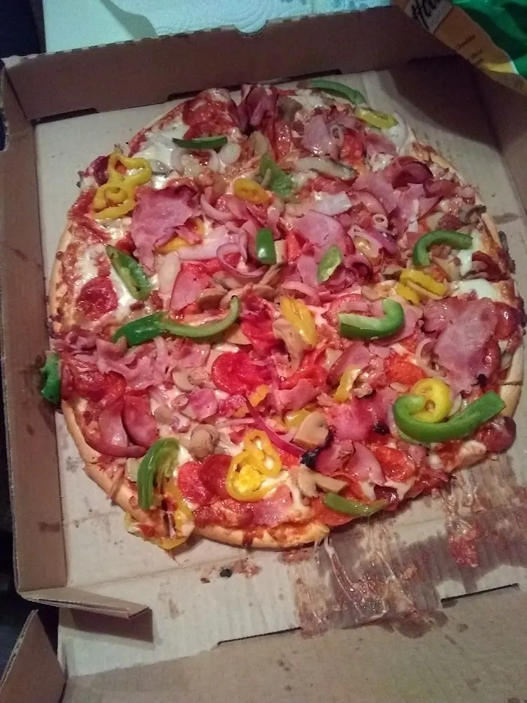 Emma's Everything Pizza